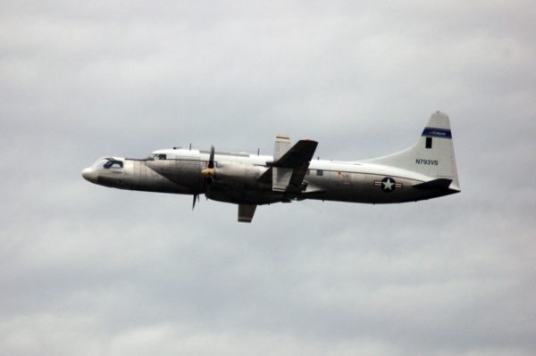 Le NC-131H en vol à la fin de sa vie, prêté par l'US Air Force à un "contractor" américain.