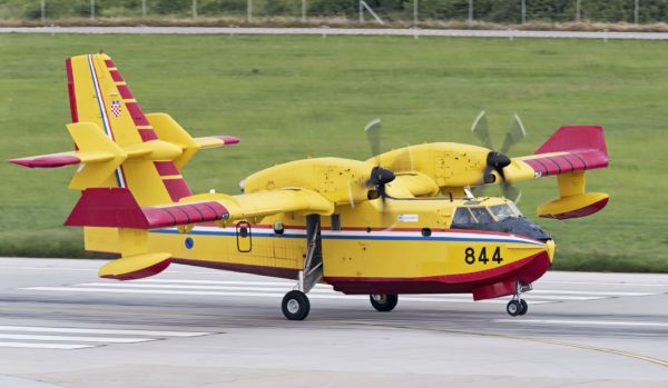 Bombardier CL-415A.