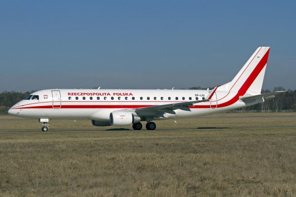 Embraer ERJ-175-Pologne AF_Wikimédia