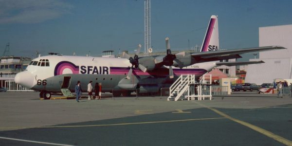 Lockheed L-100 aux couleurs de la compagnie Sfair, immatriculé en France.