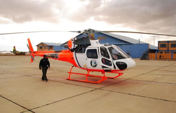 eurocopter-as-350-ecureuil-faebolivie