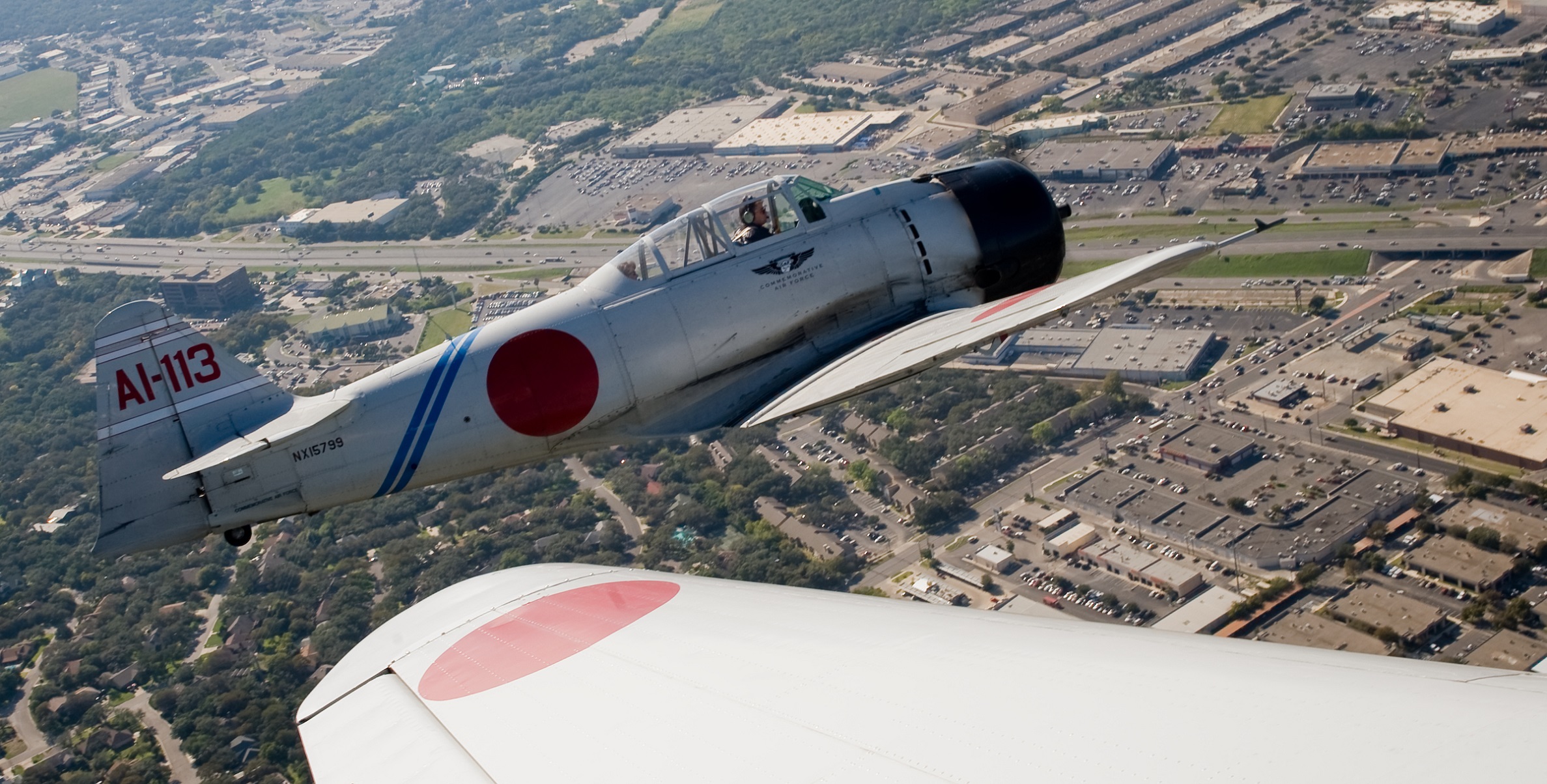 En vol aux c t s d un Z ro ou presque avionslegendaires