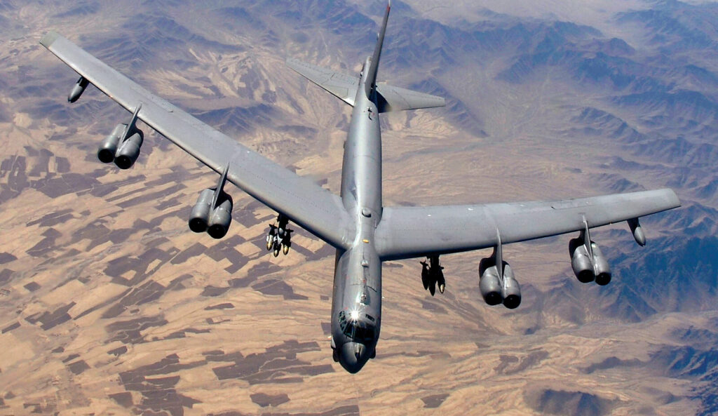 Le Boeing B-52 Stratofortress Sera Opérationnel Au Moins 105 Ans ...