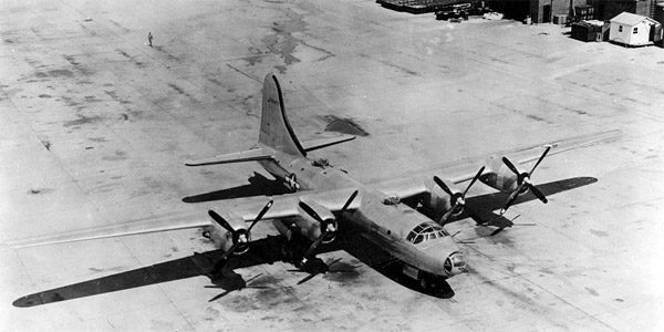 Consolidated B-32 Dominator — Avionslegendaires.net