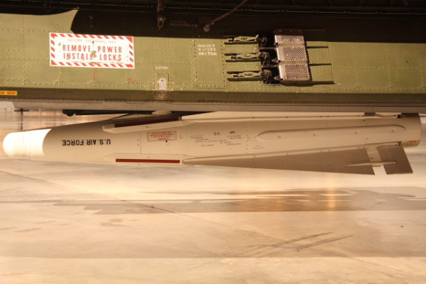 AIM-26, version a tête nucléaire de l’AIM-4