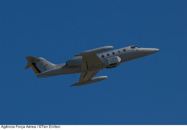 Learjet R-35A.